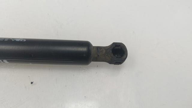 9673083680 PEUGEOT Amortiguador maletero  en stock Huelva