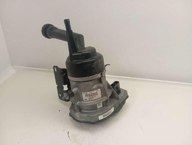 9673536580 Bomba de dirección  en stock Castellón