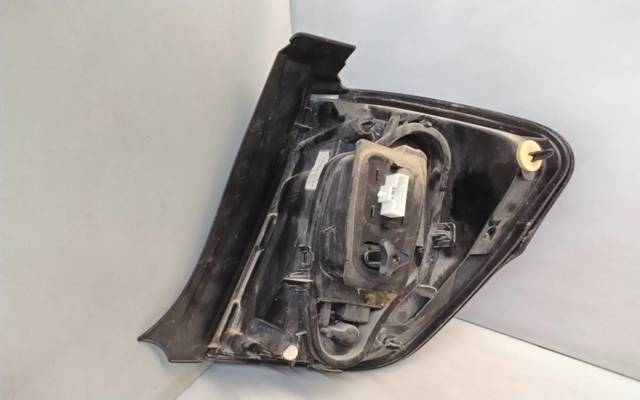 9673805480 Piloto trasero exterior izquierdo  en stock Granada