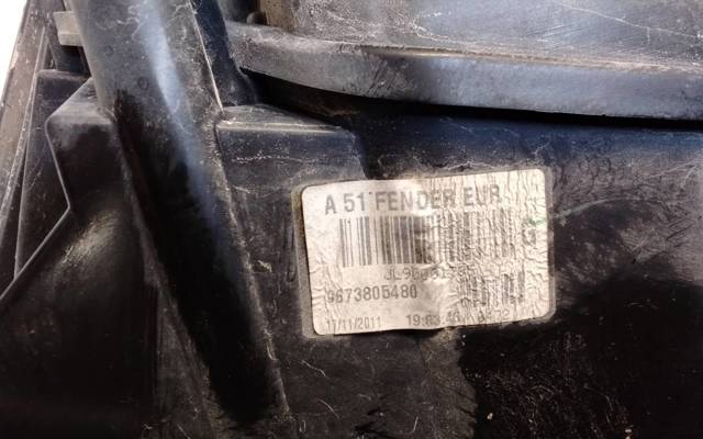 9673805480 PEUGEOT Piloto trasero exterior izquierdo  disponible Ourense