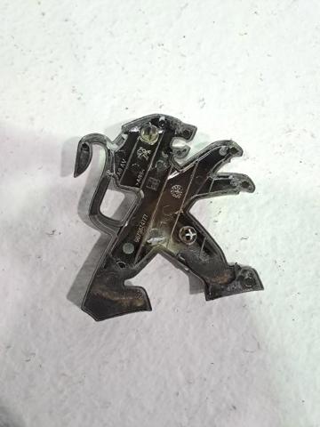 Emblema de tapa de maletero Peugeot 208 CA, CC