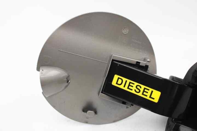 9673905980 PEUGEOT Tapa de la gasolina  en stock Córdoba