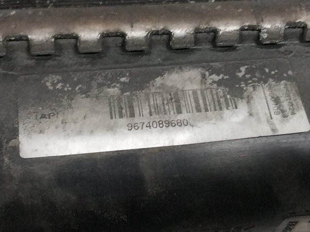 9674089680 Radiador de refrigeración del motor  disponible Málaga
