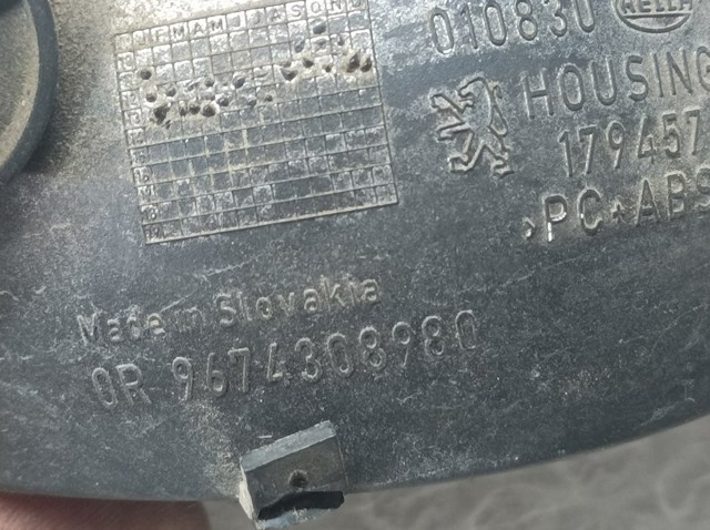 PEUGEOT 9674308980 Luz antiniebla trasera  comprar en Albacete
