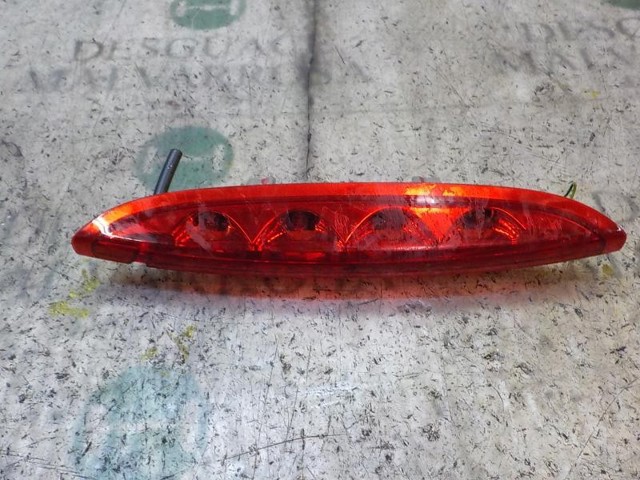 9674309080 Luz de freno trasera adicional  comprar en Reus