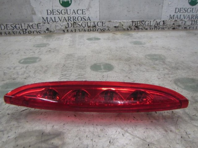 PEUGEOT 9674309080 Tercera luz de freno comprar Pamplona