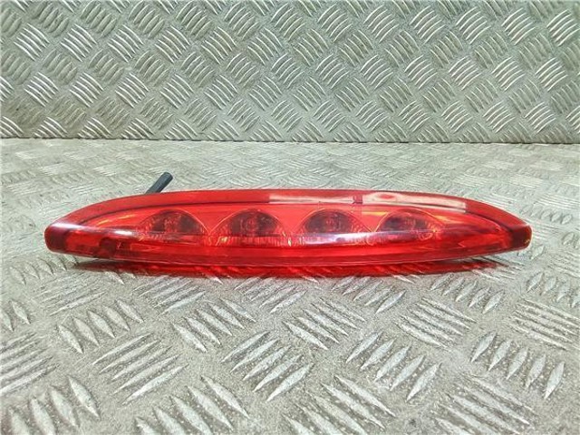 Lampara De Luz De Freno Adicional Peugeot 208 CA, CC