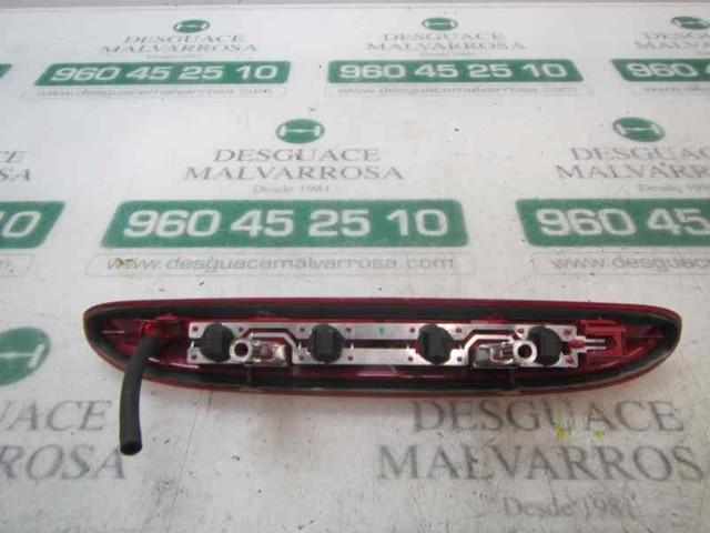PEUGEOT 9674309080 Tercera luz de freno comprar Tarragona