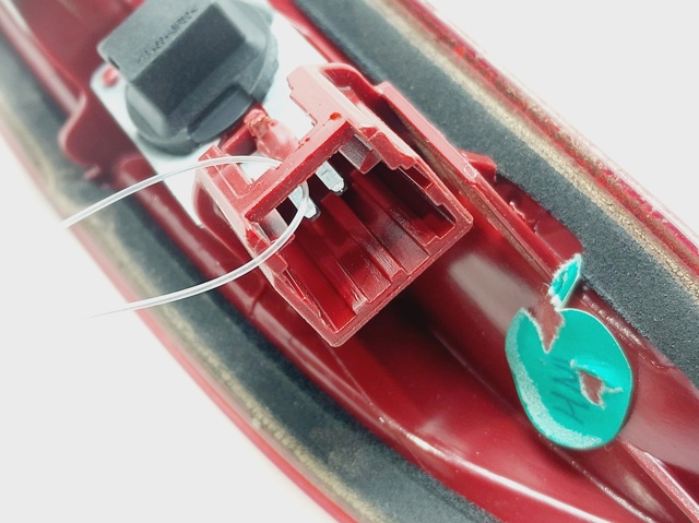 Lampara De Luz De Freno Adicional Peugeot 208 CA, CC