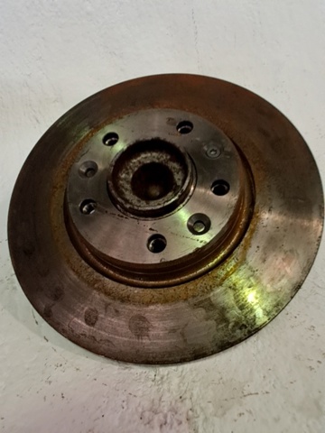 PEUGEOT 9674375280 Cubo de rueda trasero  en stock Terrassa