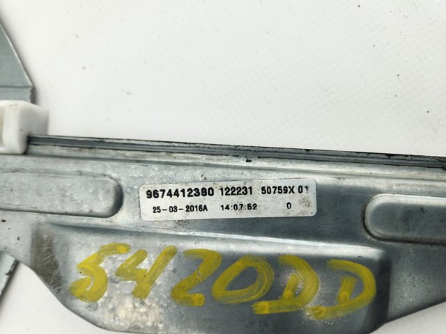 PEUGEOT 9674412380 Mecanismo de elevalunas de la puerta delantera derecha  disponible España