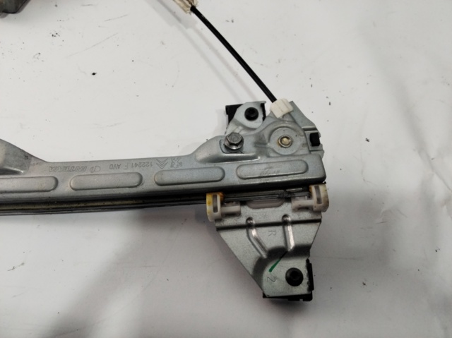 PEUGEOT 9674412380 Mecanismo de elevalunas de la puerta delantera derecha  comprar en Ponferrada