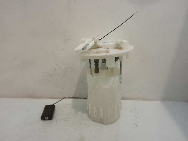 PEUGEOT 9674461380 Módulo de bomba de combustible con sensor de nivel de combustible  disponible Valladolid