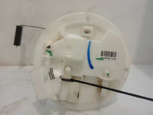 9674461380 Bomba de gasolina  en stock Castellón