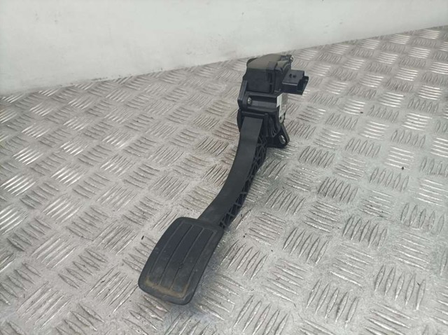 9674829180 Pedal del acelerador  en stock Castellón