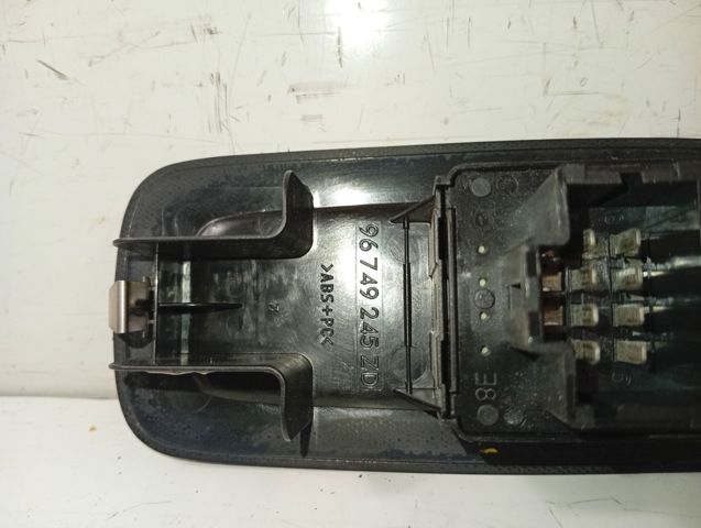 96749245ZD PEUGEOT Interruptor de elevalunas delantera izquierda comprar Alcalá