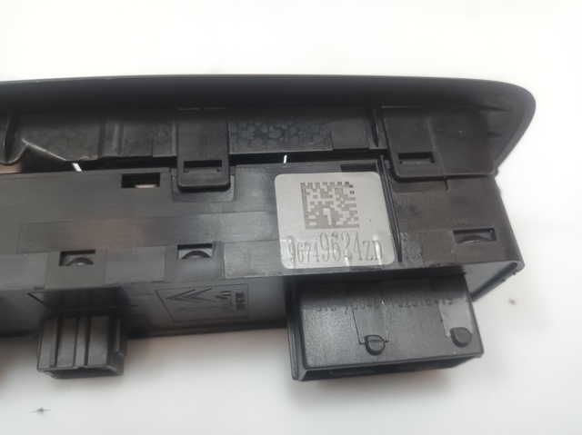 96749624ZD PEUGEOT Interruptor de elevalunas delantera izquierda  en stock Gandía