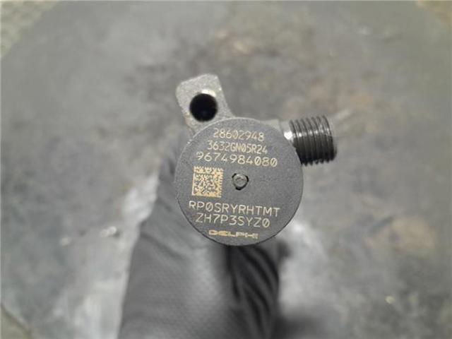 FORD 9674984080 Inyector  en stock Valencia