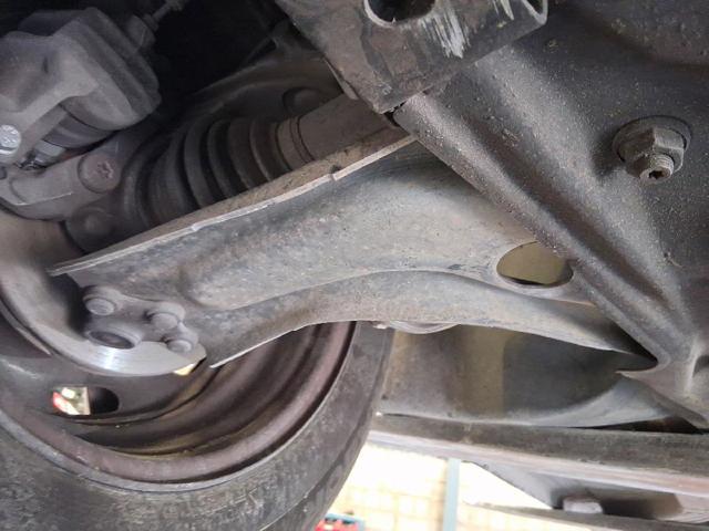 PEUGEOT 9675028880 Brazo inferior derecho de la suspensión delantera comprar Pamplona