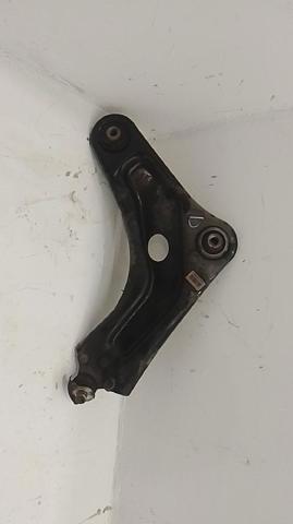 9675028880 PEUGEOT Brazo inferior derecho de la suspensión delantera  en stock Córdoba