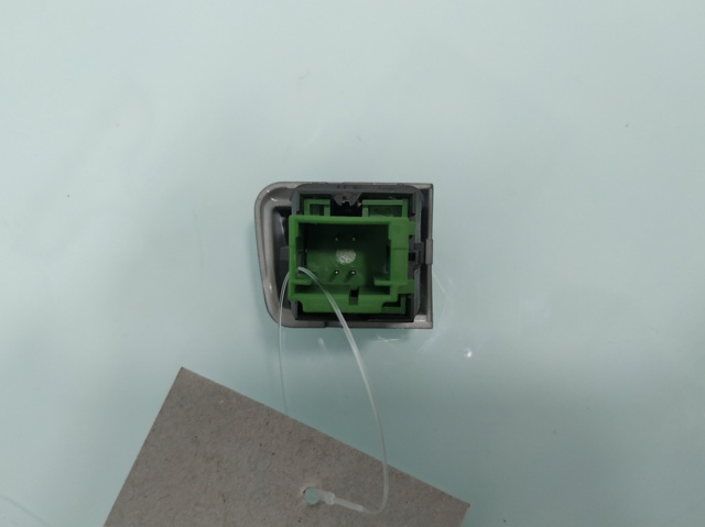 PEUGEOT 96750883ZD Interruptor de cierre centralizado  en stock Salamanca