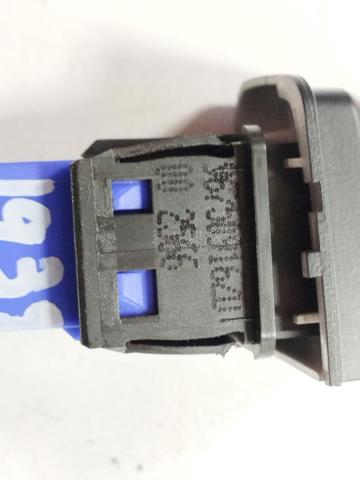 Boton De Alarma Peugeot 208 CA, CC