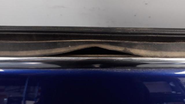 9675195080 PEUGEOT Puerta delantera derecha  en stock Córdoba