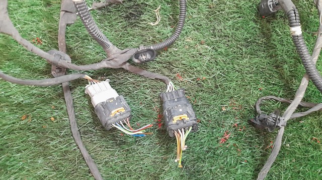 PEUGEOT 9675202477WP Sensor de estacionamiento delantero  en stock Terrassa