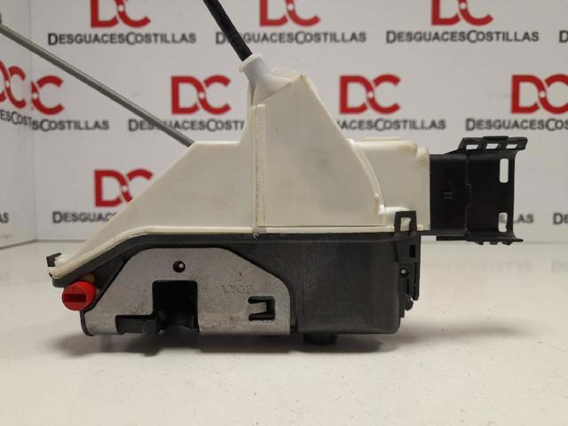 9675505480 PEUGEOT Cerradura de la puerta trasera derecha  disponible Ourense