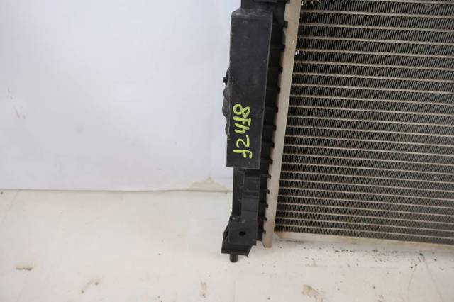 9675747980 Radiador de refrigeración del motor  disponible Málaga