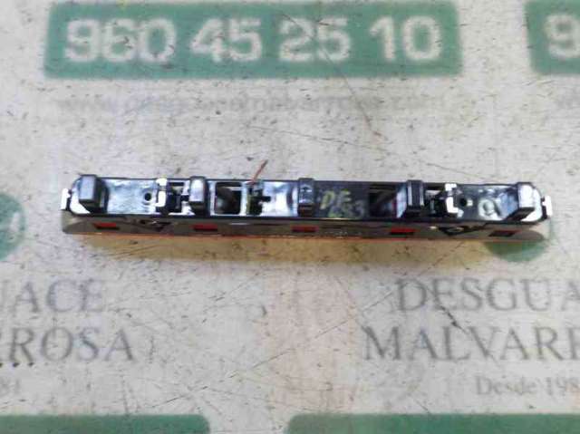 9675807280 PEUGEOT Tercera luz de freno  en stock Huelva