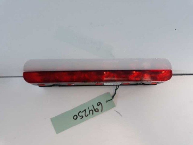 Luz de freno adicional Citroen C-Elysee  ()