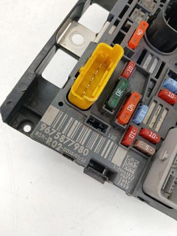 9675877980 PEUGEOT Caja de fusibles comprar Madrid