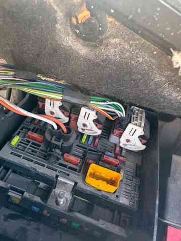Comprar Caja de fusibles Citroen C5  RW a bajo precio