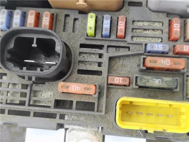 9675877980 Caja de fusibles  comprar en Zaragoza