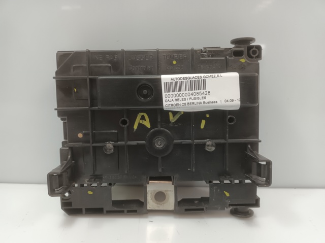 9675877980 PEUGEOT Caja de fusibles  en stock Gandía