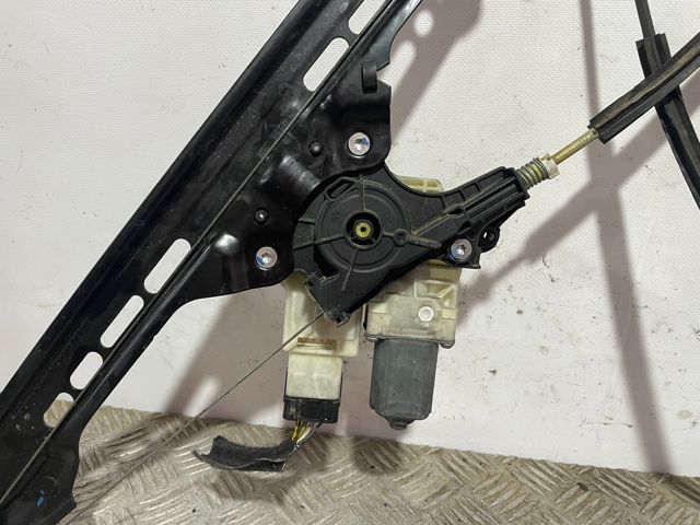9675924780 PEUGEOT Mecanismo de elevalunas de la puerta delantera izquierda  disponible Ourense