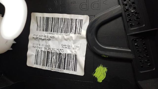 96763525ZD Guarnecido interior de puerta delantera derecha comprar Girona