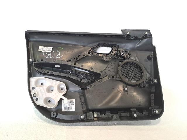 96763525ZD Guarnecido interior de puerta delantera derecha  disponible Málaga