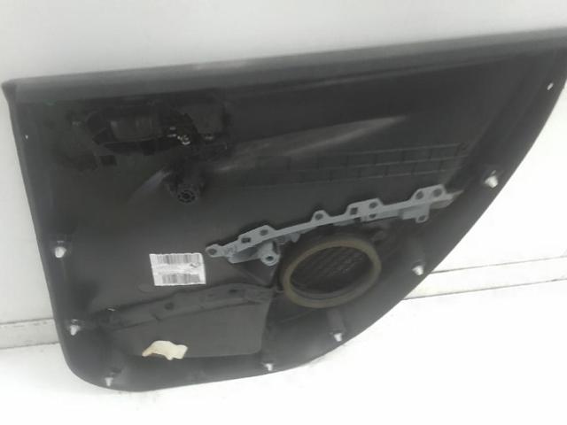 Guarnecido de puerta trasera izquierda 96763548ZD Peugeot/Citroen