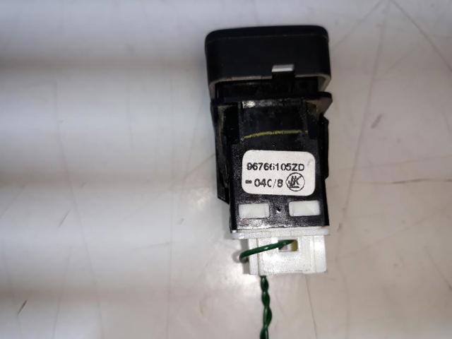 96766105ZD Manija de apertura interior de la tapa del maletero comprar Girona