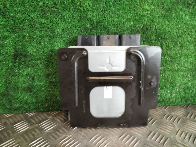 9676761080 ECU  en stock Sabadell
