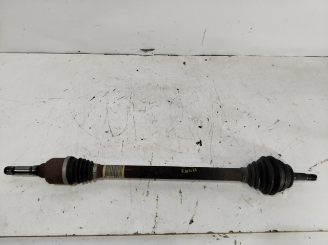 Semieje delantero derecho 9677209880 PEUGEOT