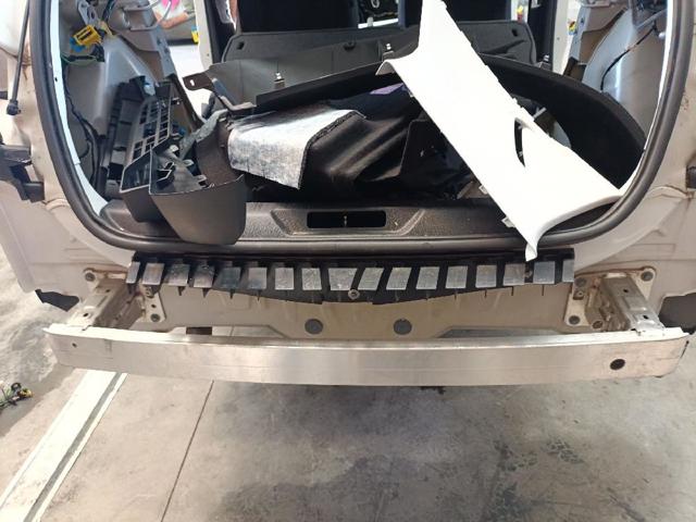9677366080 PEUGEOT Refuerzo parachoques trasero comprar Bilbao