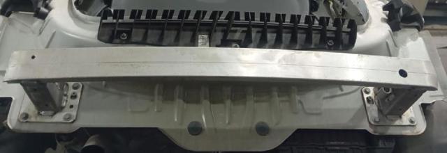9677378480 PEUGEOT Refuerzo de parachoques trasero  disponible Vigo
