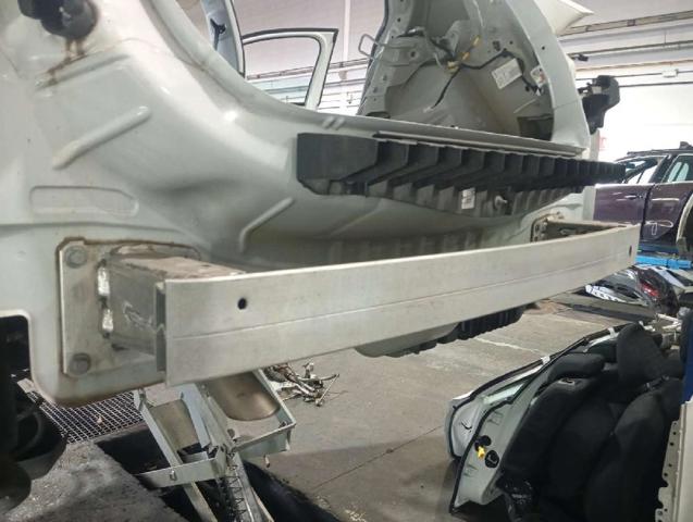 9677378480 PEUGEOT Refuerzo parachoques trasero  en stock Córdoba