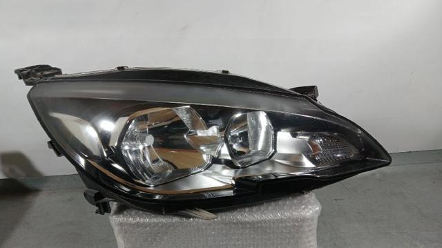 9677522980 Faro derecho  disponible Utrera