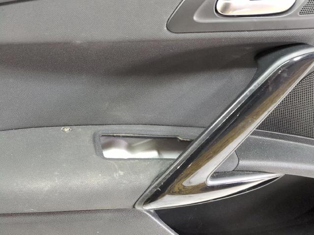 9677684980 Puerta delantera izquierda  en stock Sabadell