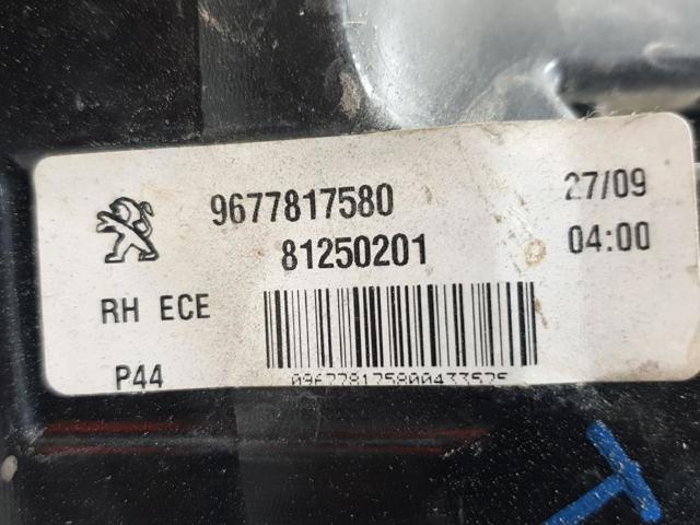 PEUGEOT 9677817580 Piloto trasero exterior derecho  en stock Salamanca