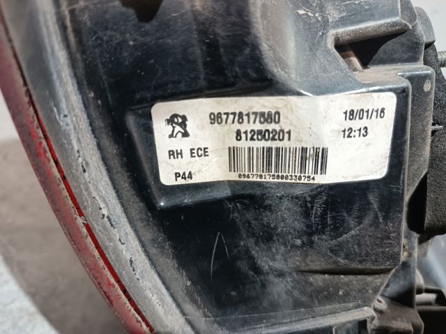 PEUGEOT 9677817580 Piloto trasero exterior derecho  comprar en Murcia